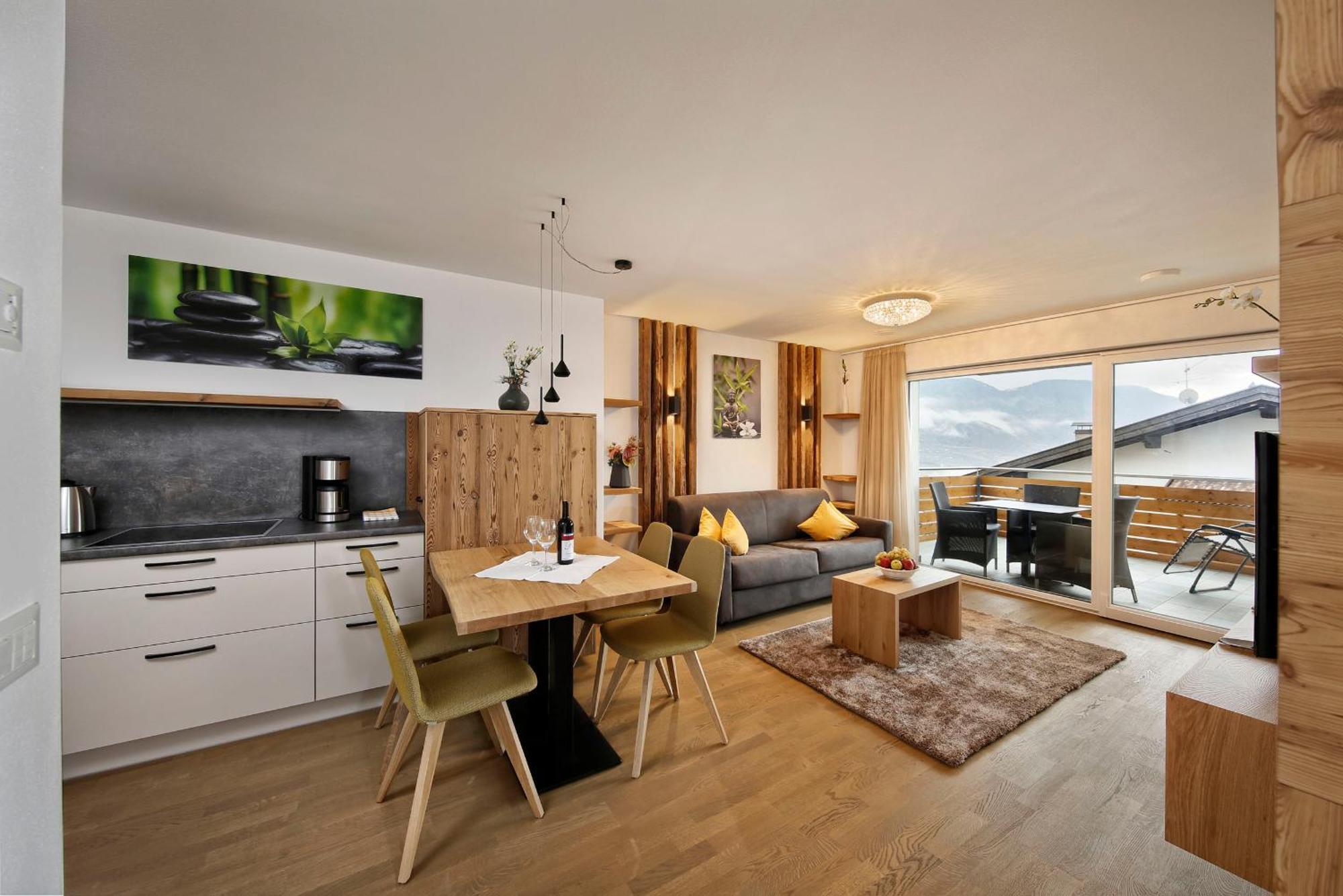 Appartement-Hotel Beatenhof 티롤로 외부 사진