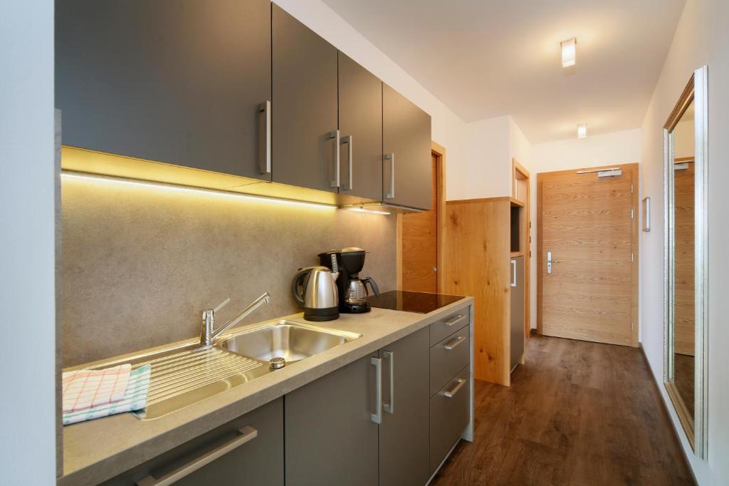 Appartement-Hotel Beatenhof 티롤로 객실 사진
