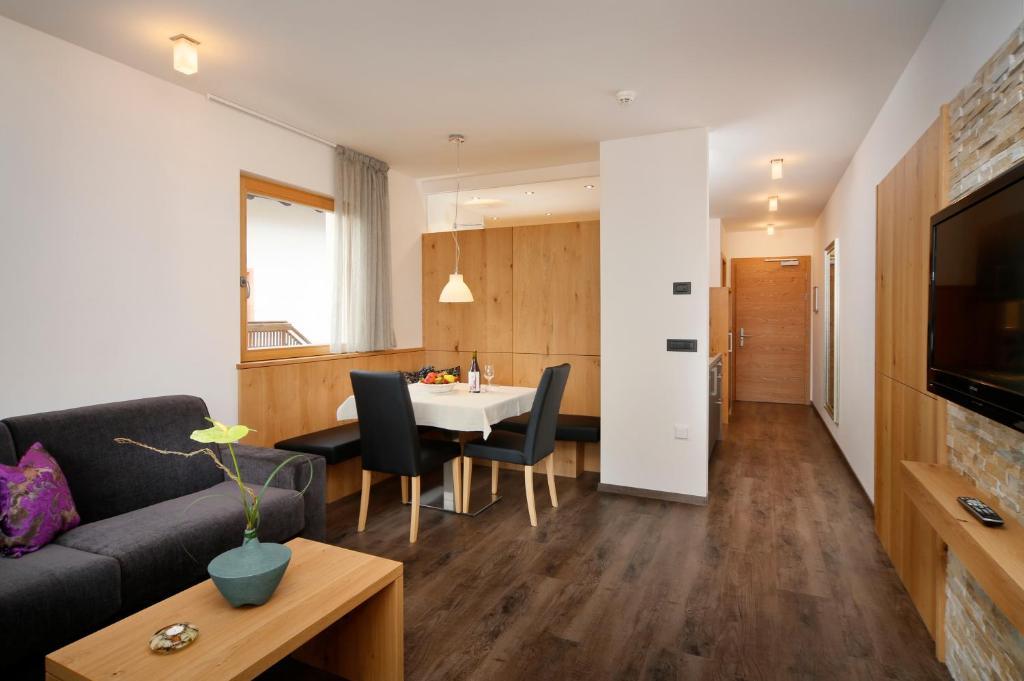Appartement-Hotel Beatenhof 티롤로 객실 사진